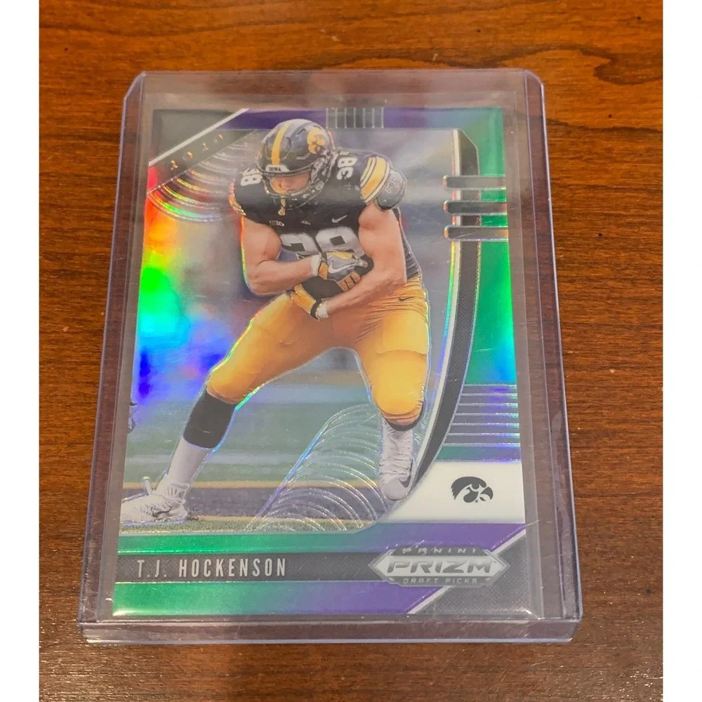 T.J. Hockenson Purple/Green Prizm /199